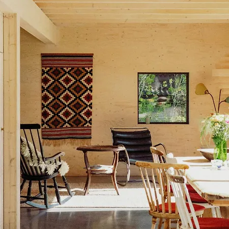 Architect-designed Near Centre Feriehus Grimstad (Aust-Agder)